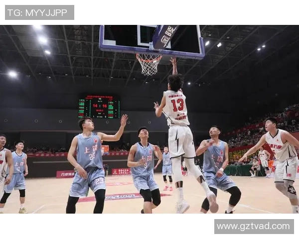 齐麟：从青涩新星到篮球赛场的璀璨之星，未来可期的篮球传奇之路