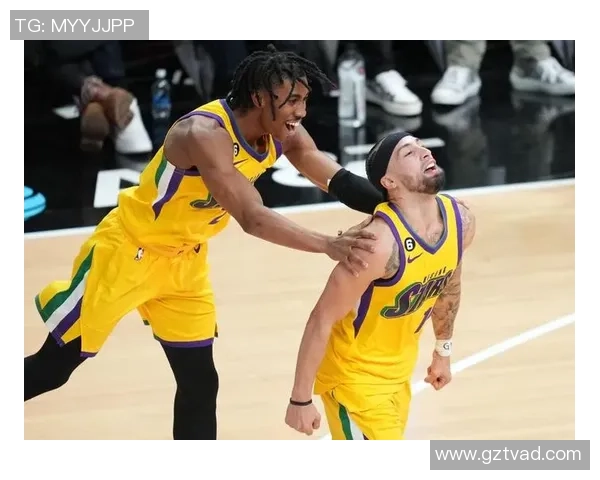 鲁迪戈贝尔的篮球之路与成就解析：从新秀到全明星的蜕变之旅